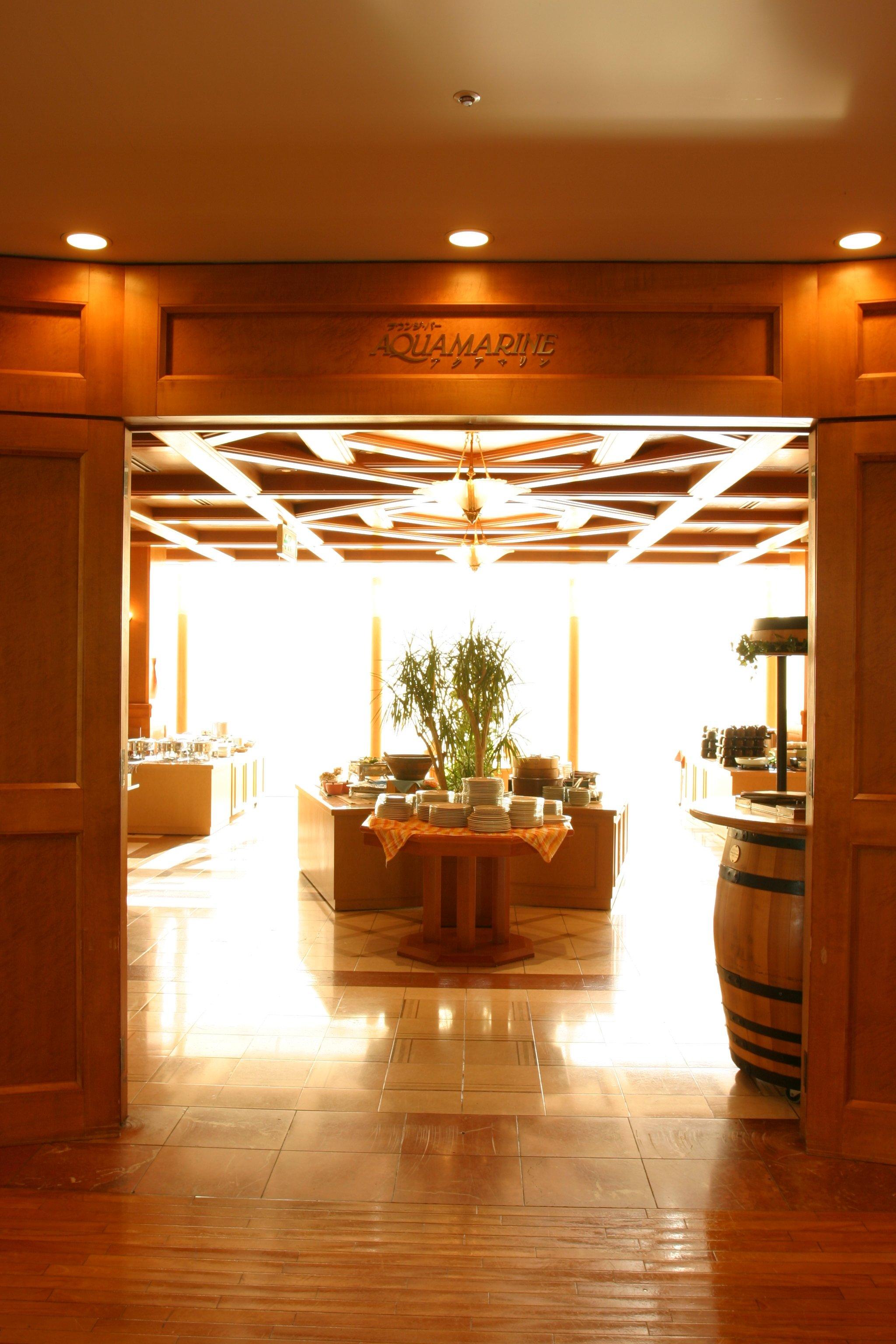 Yokohama Isezakicho Washington Hotel Екстер'єр фото